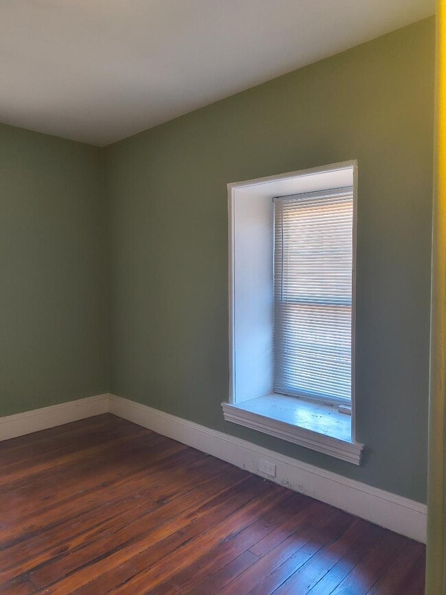 Building Photo - 6845 Germantown Ave