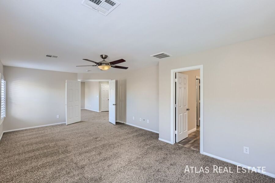 Building Photo - 8717 Apiary Wind St