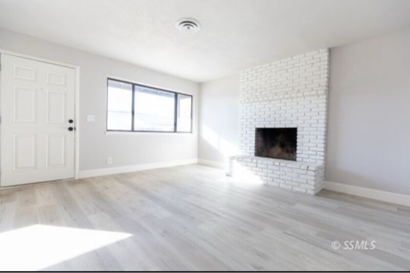Building Photo - 608 E California Ave