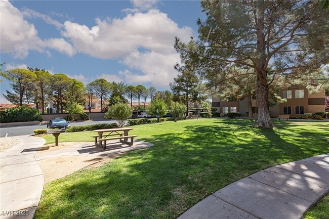 Building Photo - 2200 S Fort Apache Rd