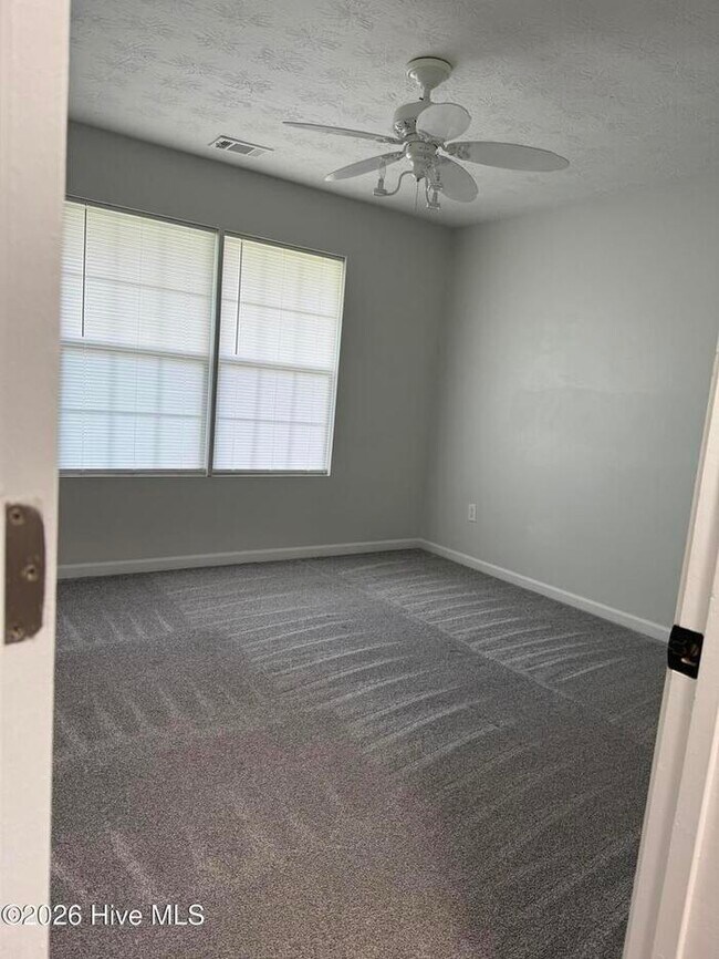 Building Photo - 3022 Pepperhill Dr