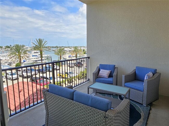 Building Photo - 503 S Tamiami Trl
