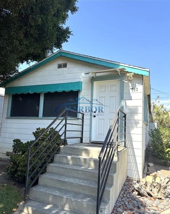 Primary Photo - Charming Studio-Style Home with Ocean View...