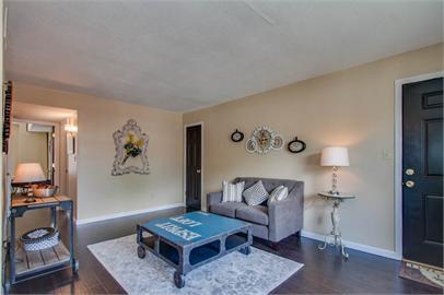 Building Photo - 116 Tyler Ave