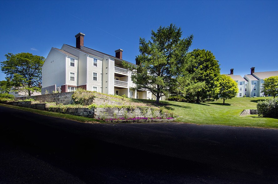 Primary Photo - Wyndham Hill