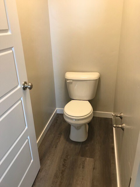 Building Photo - 4-Bedroom, 2.5-Bath Home with a 3-Car Garage and a Fully Fenced Backyard with No Rear Neighbors.