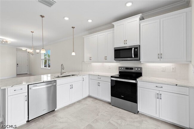 Building Photo - 28259 Captiva Shell Lp