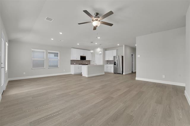 Building Photo - 830 Wisteria Ln