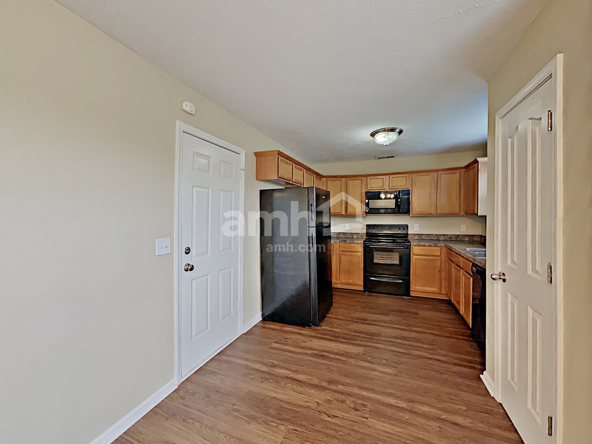 Building Photo - 111 Dreville Dr