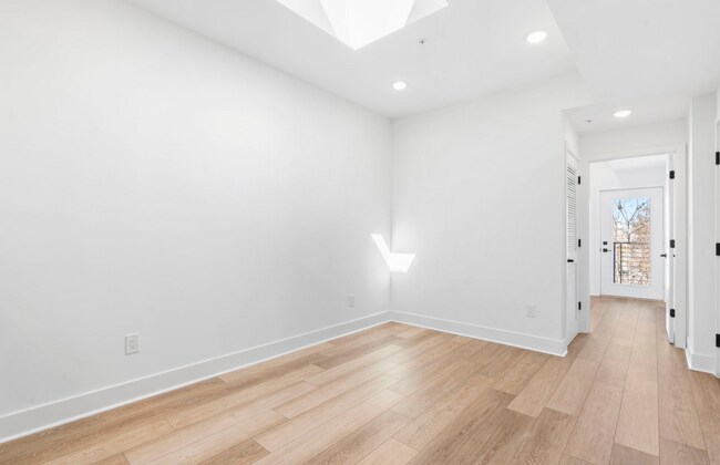 Building Photo - Brand New Apartments In Brewerytown