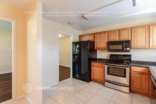 Building Photo - 1720 Darlington Dr