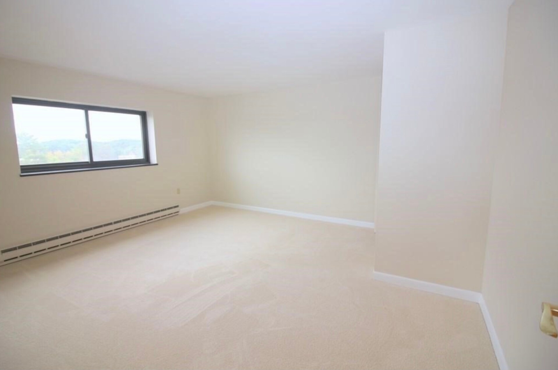 Building Photo - 1321 Worcester Rd