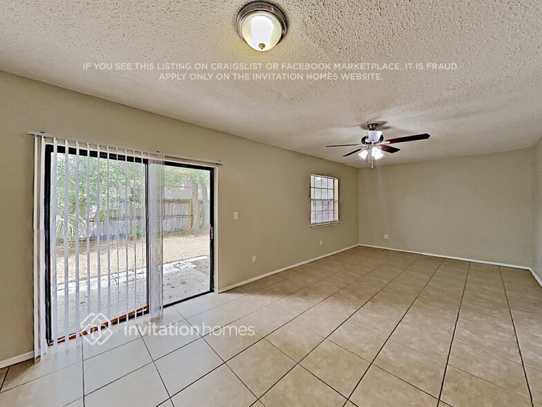 Building Photo - 6829 Compass Ct