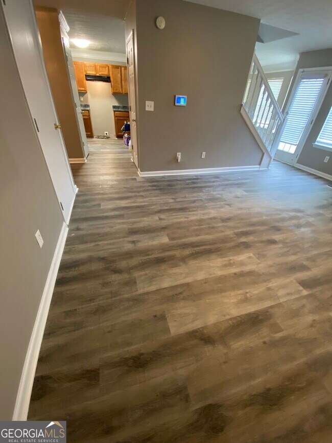 Building Photo - 2405 Wood Bend Ln