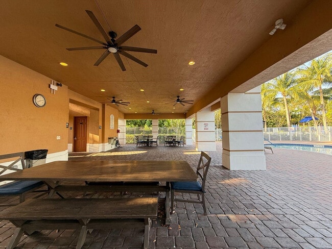 Building Photo - 4573 Danson Way