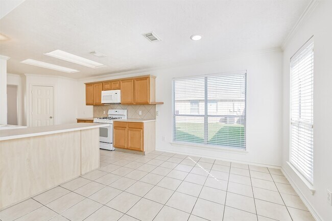 Building Photo - 2507 Liza Ct