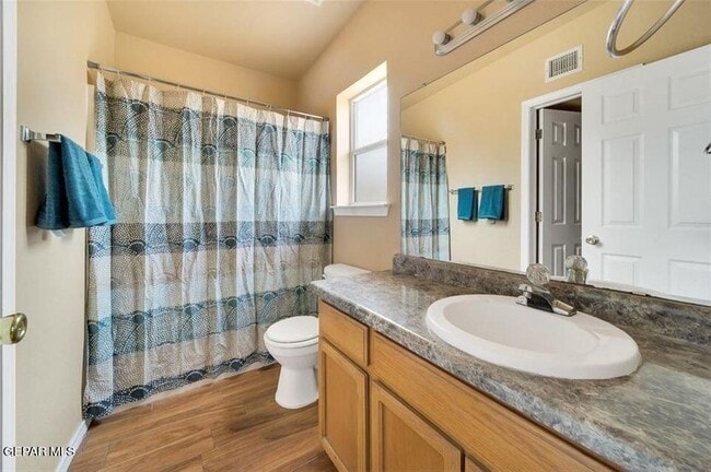 Building Photo - 4053 Tierra Bronce Dr