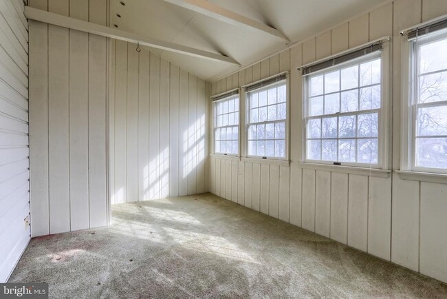 Building Photo - 2057 Raleigh Rd