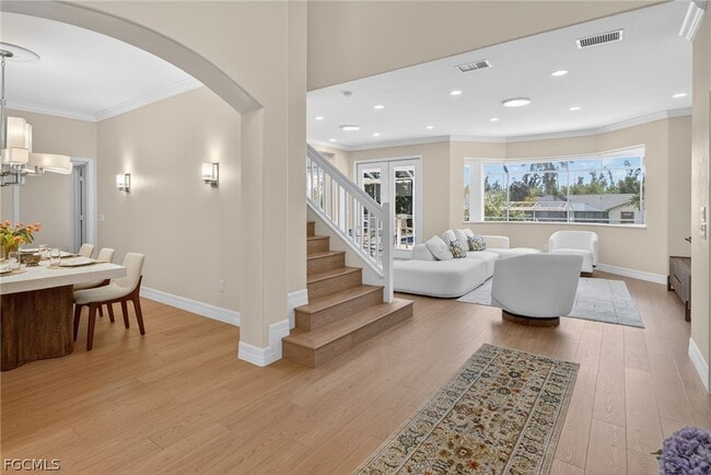 Building Photo - 5541 Harborage Dr