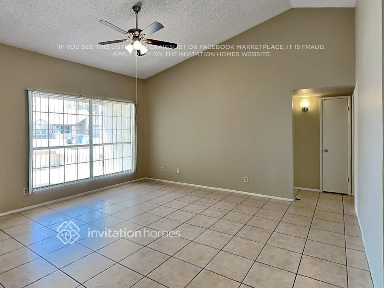 Building Photo - 8820 W Coolidge St