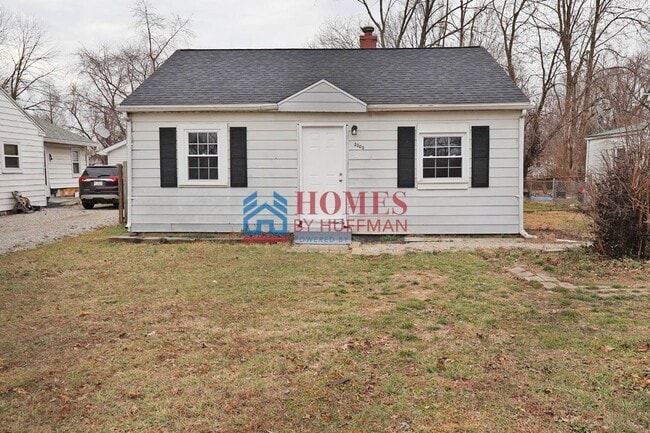 Building Photo - Two Bedroom House