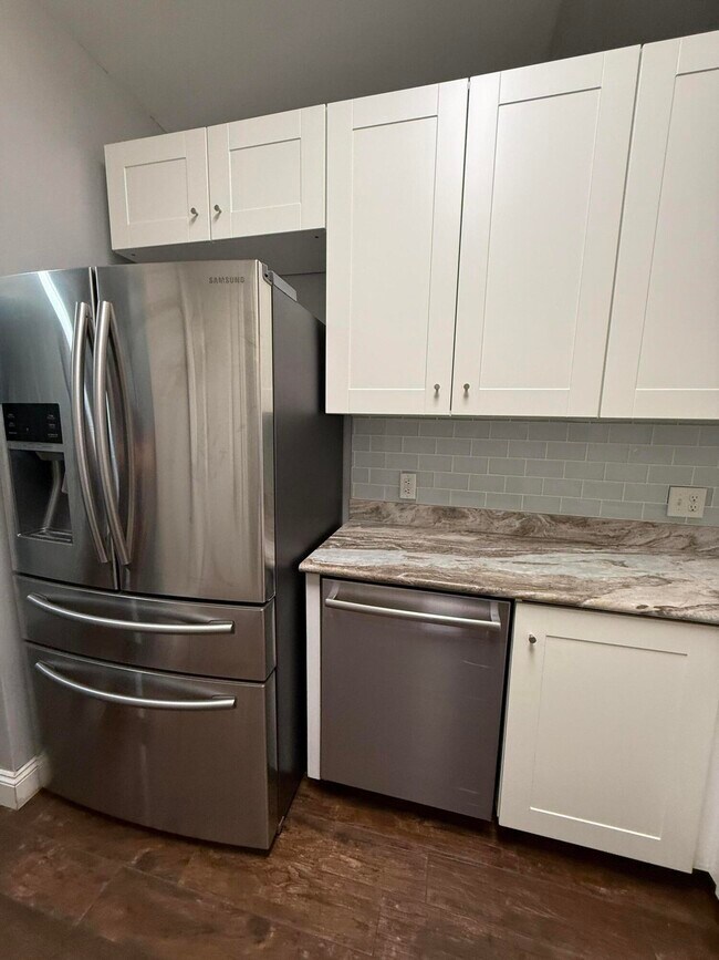 Building Photo - 2813 Atoka Trail