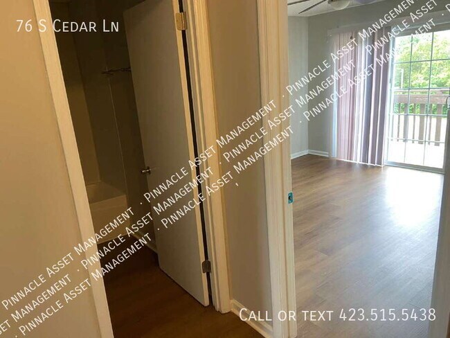 Building Photo - 76 S Cedar Ln