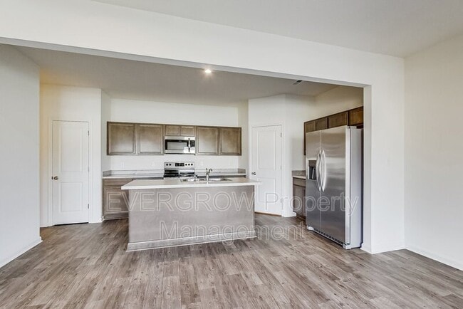 Building Photo - 10832 Penwell Way