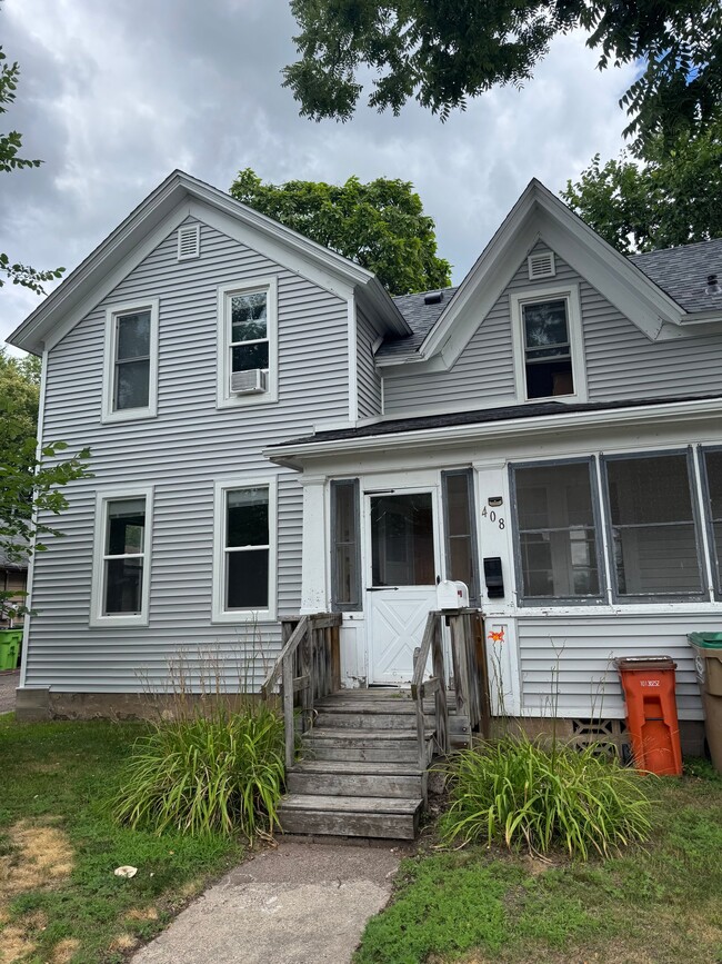 Building Photo - 408 W Elm St