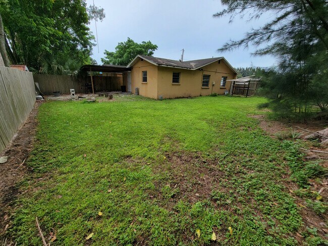 Building Photo - 1408 54th Avenue Dr W