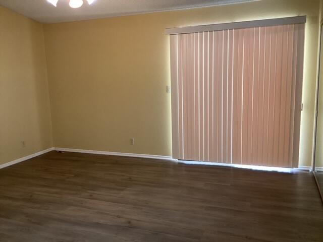 Building Photo - 4660 Grandview Dr