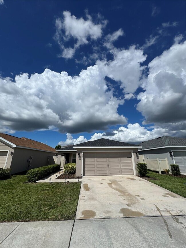 Primary Photo - 3911 Palazzo Pl