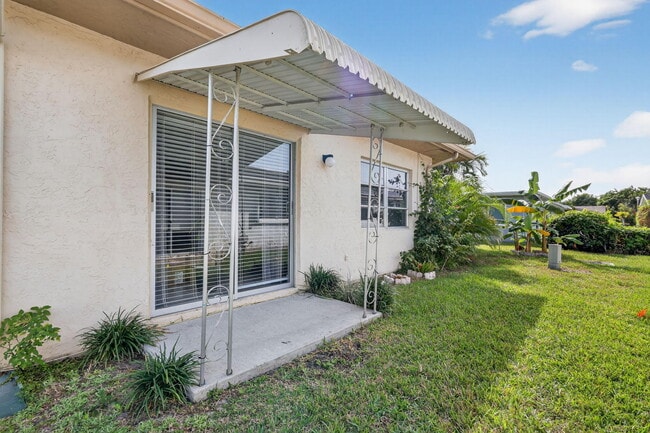 Building Photo - 6357 Overland Dr