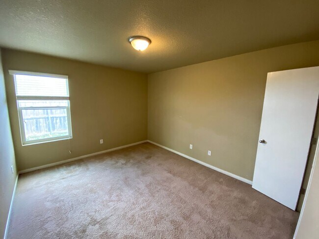 Building Photo - 2501 Cody Poe Rd