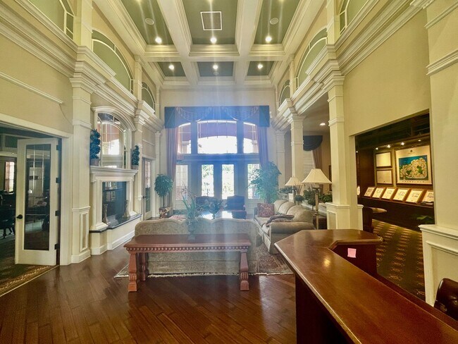 Building Photo - Barksdale 2 Bed / 2 Bath