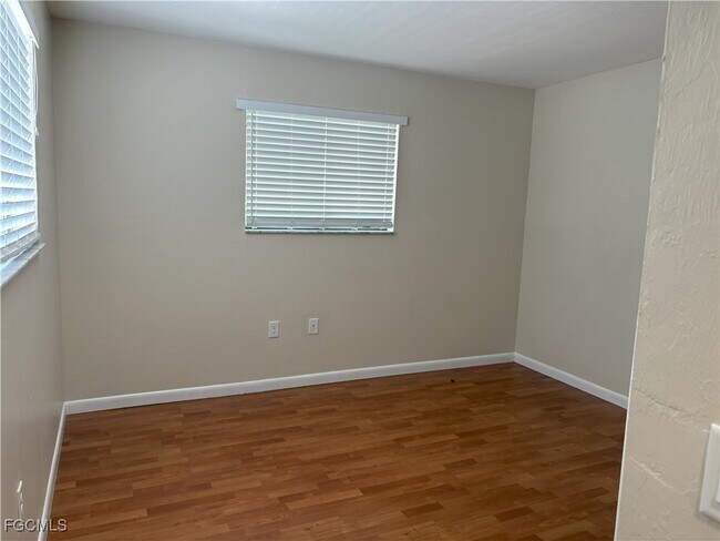 Building Photo - 11929 Corinne Lee Ct