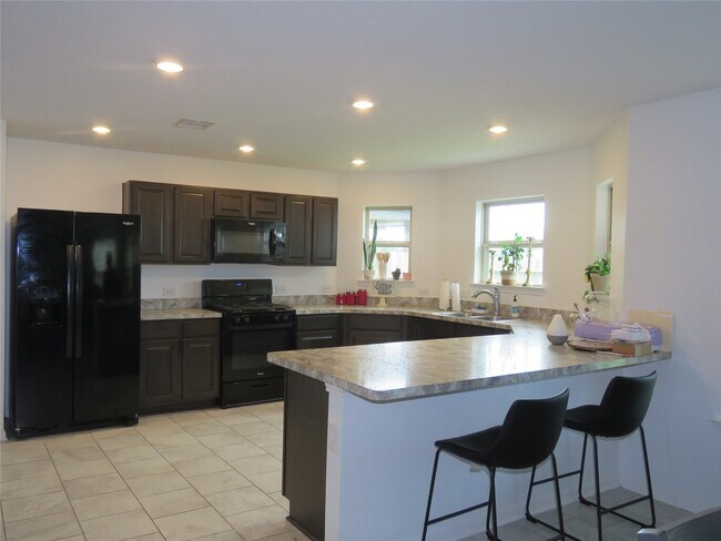 Building Photo - 13031 Mills Creek Meadow Dr