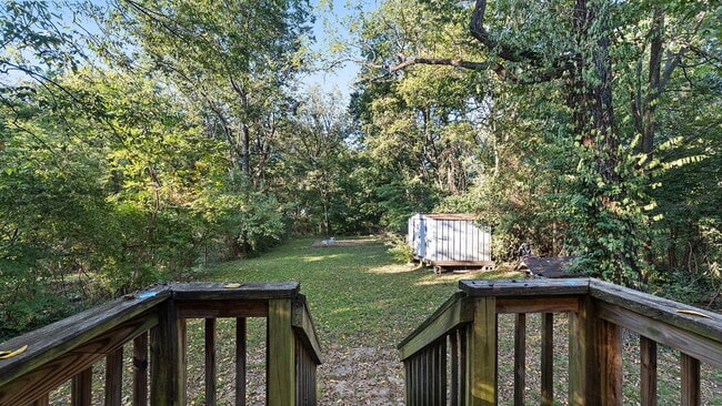 Building Photo - Super Cute One bedroom - Arts and Crafts s...