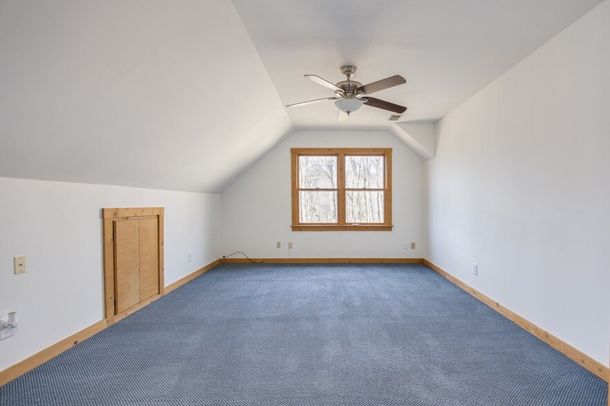 Building Photo - 1762 Burke Hollow Rd