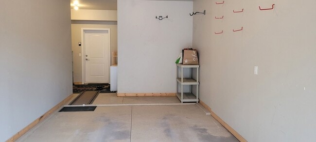 Building Photo - Monterra 2 bedroom 2 Bath on Main level