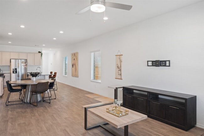 Building Photo - 22250 Palladium Dr