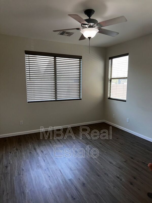 Building Photo - 21382 E Alyssa Rd