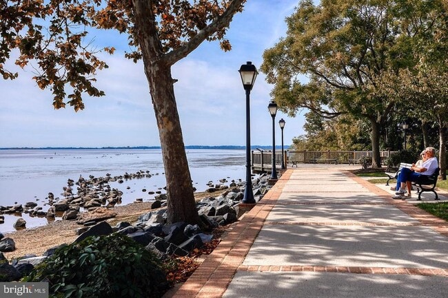 Building Photo - 314 N Stokes St