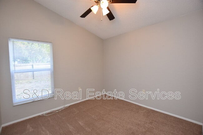 Building Photo - 141 Osprey Heights Dr