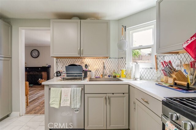 Building Photo - 28942 Rue Daniel