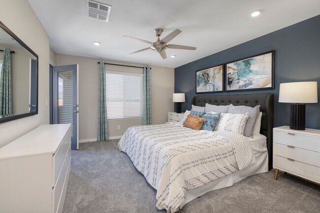 Building Photo - FULLY FURNISHED BRAND NEW TOWNHOME WITH 3 BEDROOMS + 2 CAR GARAGE