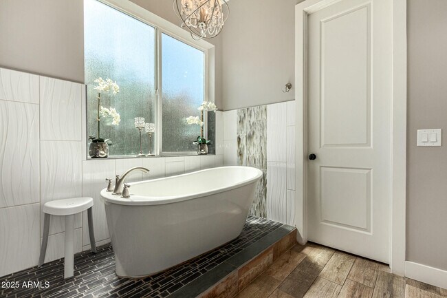 Building Photo - 4227 N 68th St