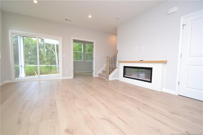 Building Photo - 1226 Bessie Ct