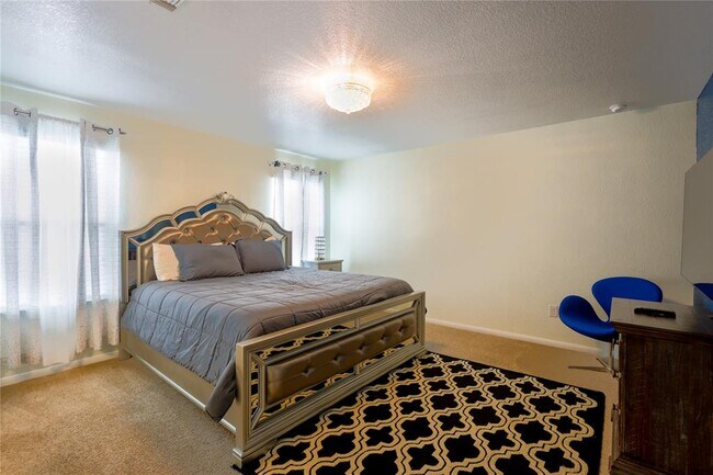 Building Photo - 14919 Hartsmith Dr