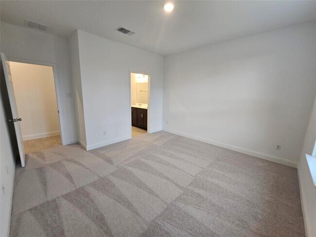 Building Photo - 1512 Brimhurst Dr